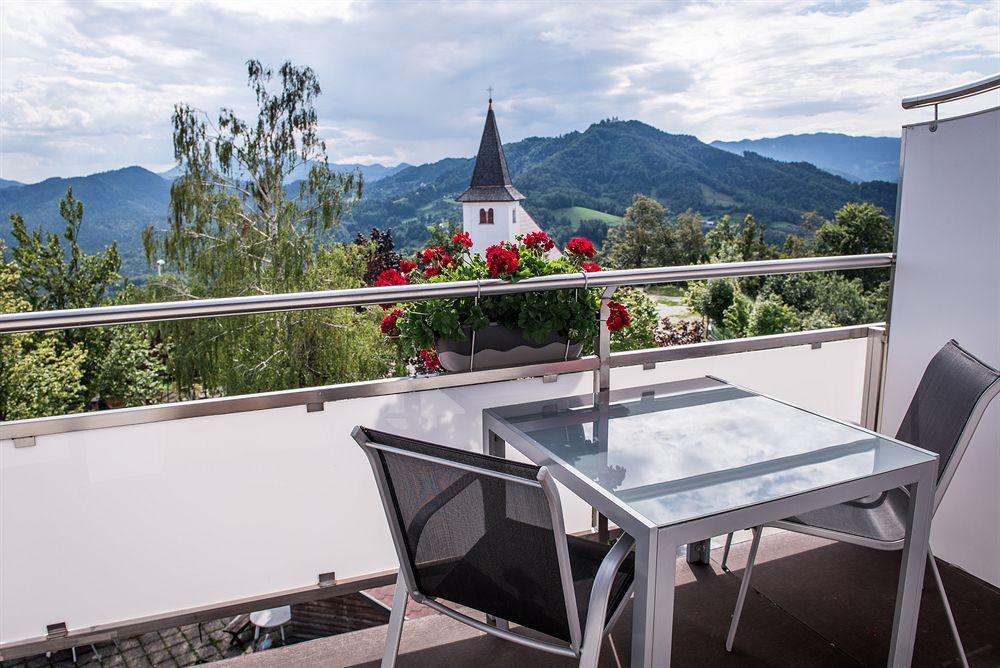 Hotel Bellevue Kranj Eksteriør bilde