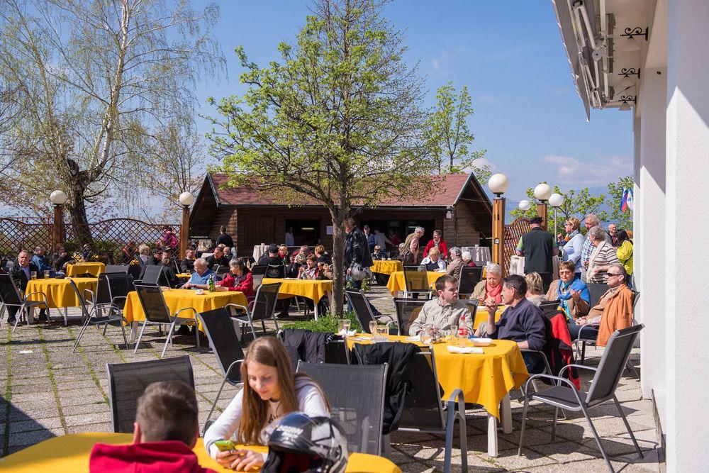 Hotel Bellevue Kranj Eksteriør bilde