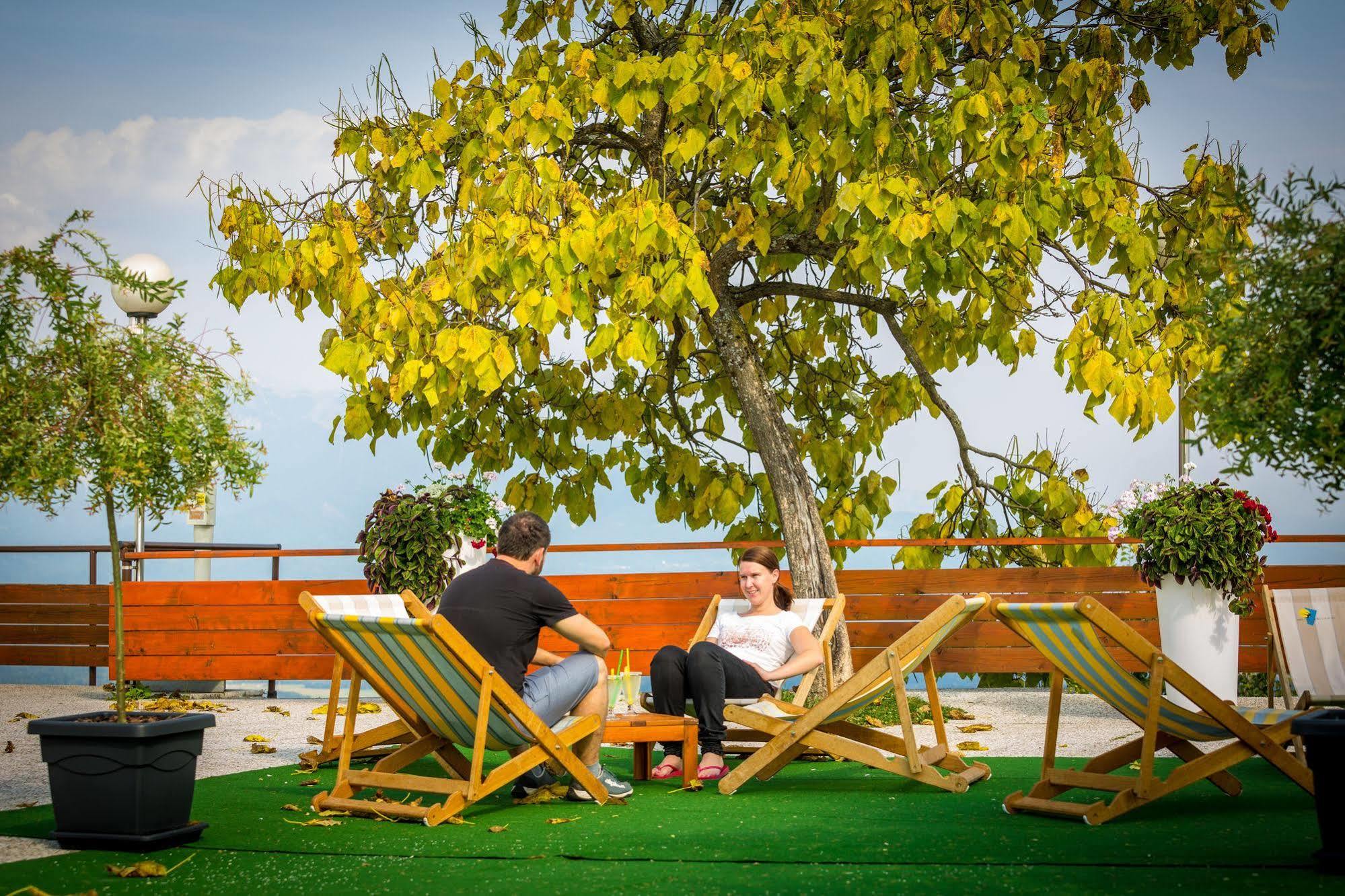 Hotel Bellevue Kranj Eksteriør bilde